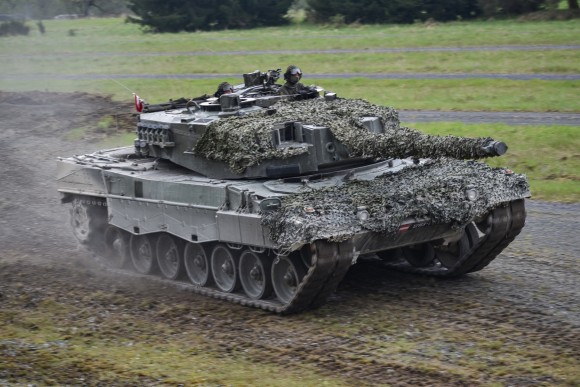 Austrian Leopard 2A4.