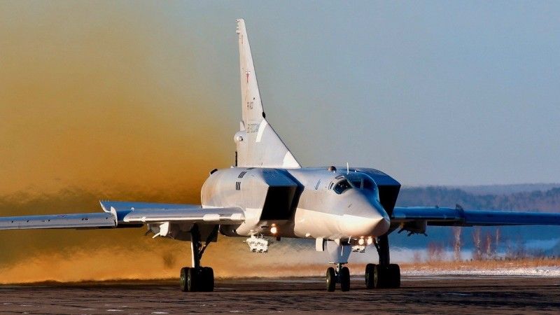 Russian Tu-22M Backfire taking off.