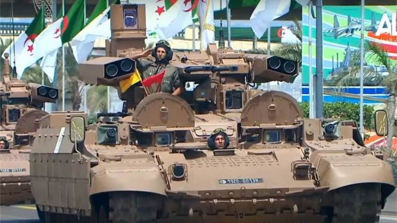 BMPT Terminator podczas algierskiej parady wojskowej