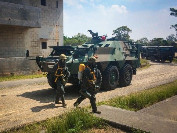 Ćwiczenia Japońskich Sił Samoobrony na wypadek ataku bronią masowego rażenia (CBRN)