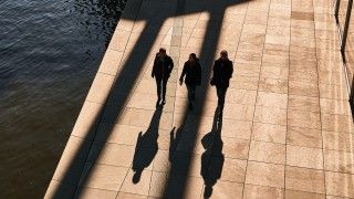 Kto odpowiada za prywatność użytkowników: Big Techy czy rządy?