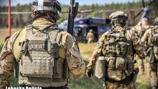 kontrterroryści policja