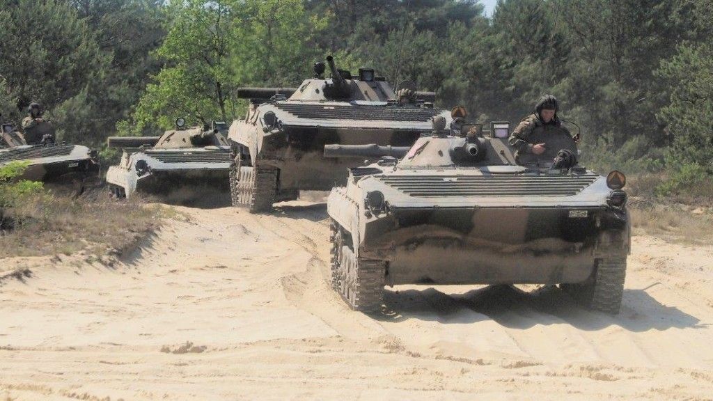 Epoka BMP-1 w Siłach Zbrojnych RP, definitywnie kończy się, podobnie jak epoka czołgów T-72 i ich polskiej modyfikacji, PT-91. Te czołgi, podobnie jak część BWP-1, kończą swą karierę w WP na stepach Ukrainy.