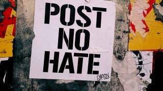 Facebookowi grozi blokada w Kenii za brak reakcji na mowę nienawiści