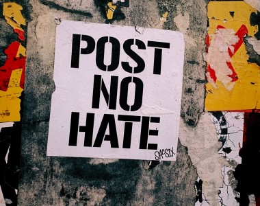 Facebookowi grozi blokada w Kenii za brak reakcji na mowę nienawiści