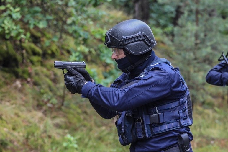 Amunicja jest, ale czy policję na nią stać?