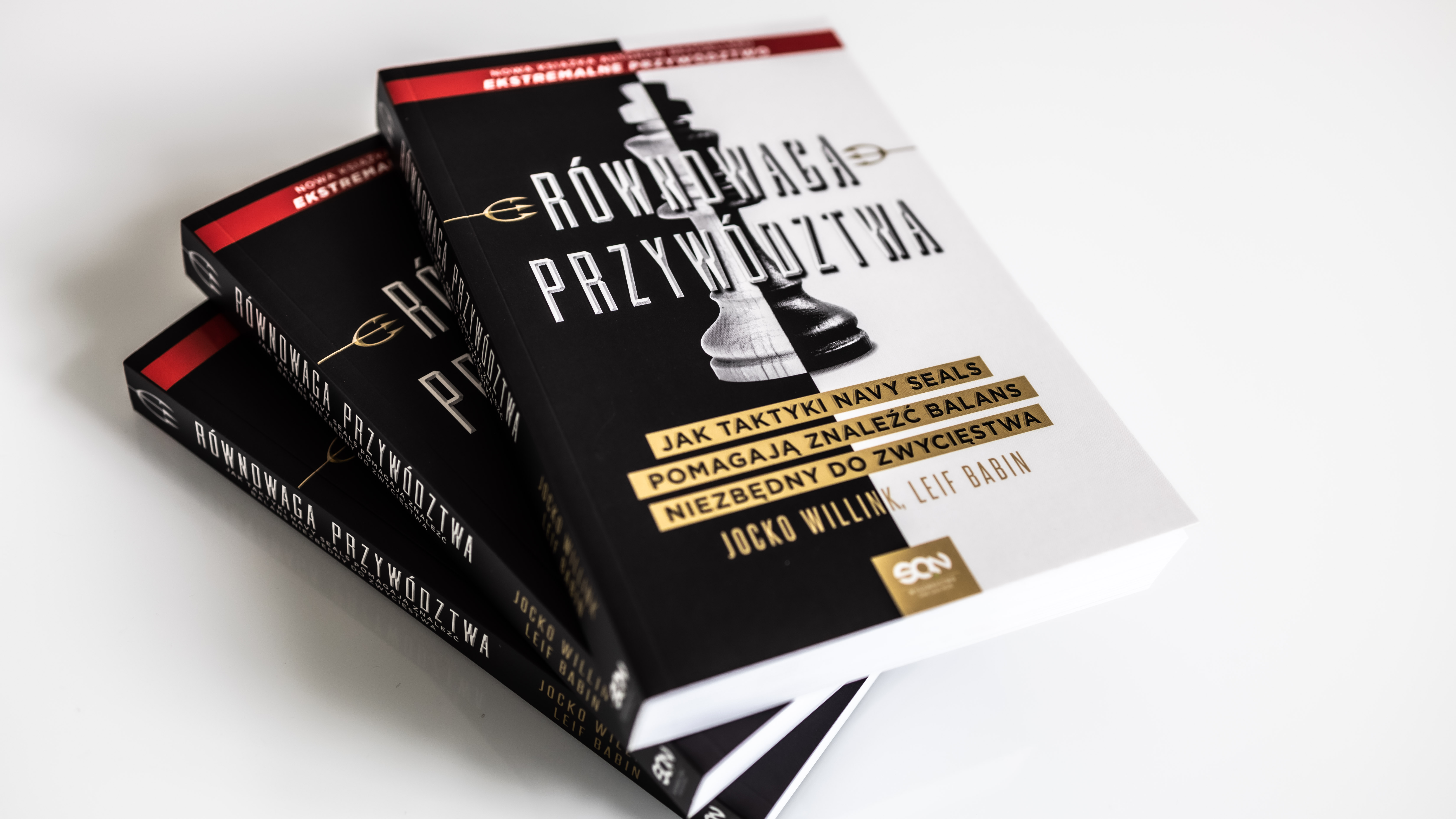Jak zarządzać na wzór Navy SEAL? [RECENZJA]