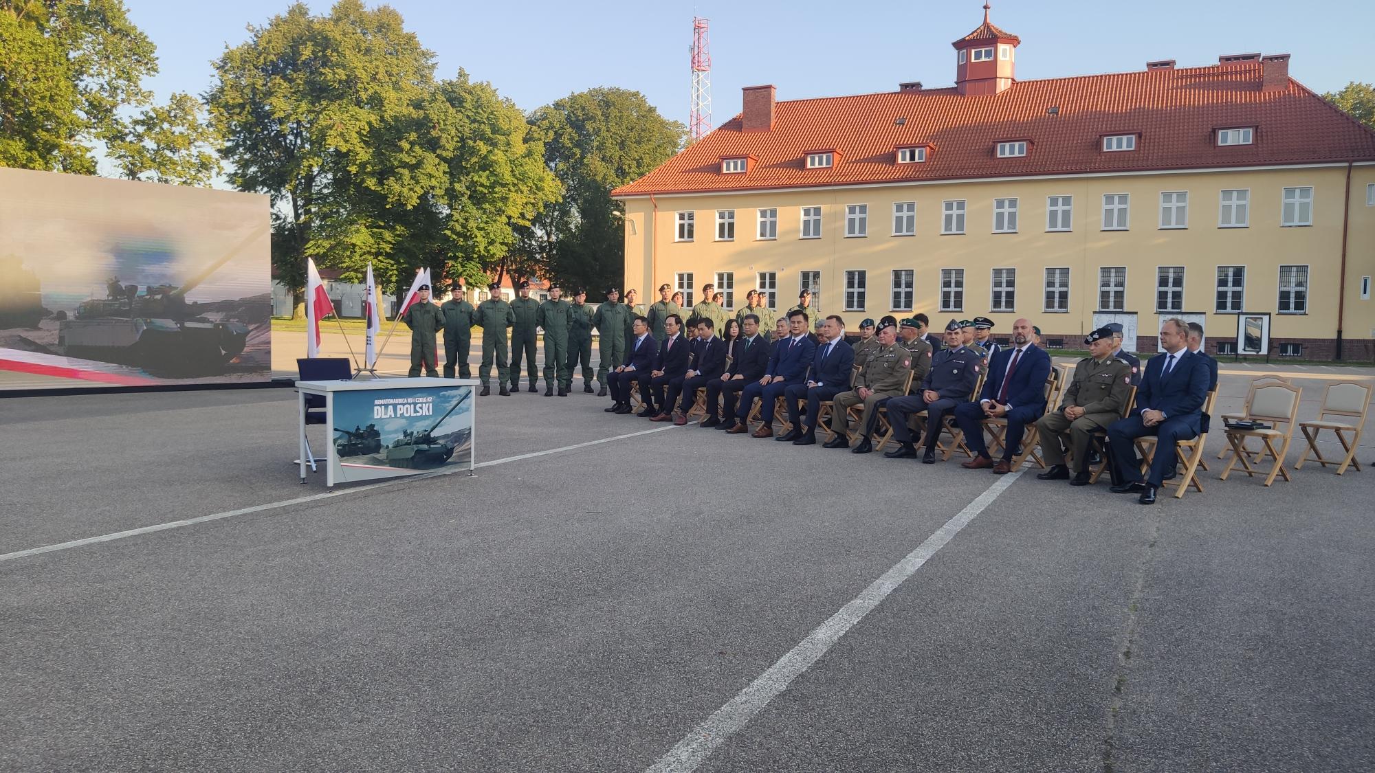 Czołgi, haubice i amunicja za miliardy już w tym roku. Umowy wykonawcze z Koreą podpisane