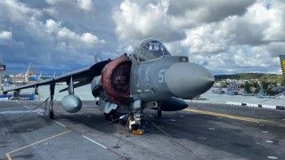 USS Kearsarge, marines