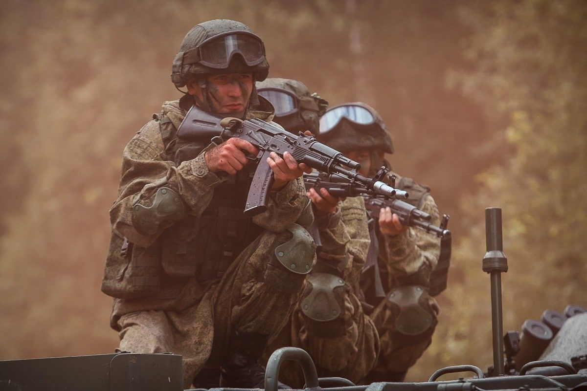 Rosjanie zmniejszyli tempo postępów na froncie. Nowe dane