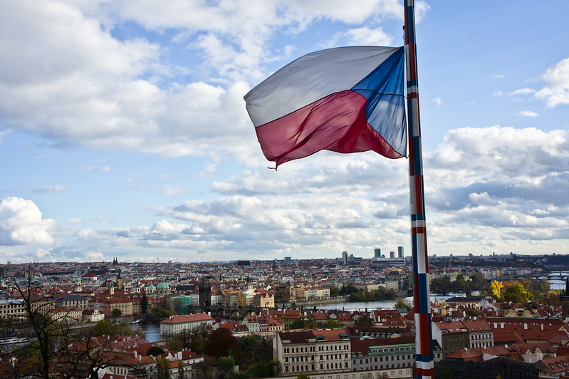 Wybory prezydenckie w Czechach na celowniku hakerów. Atakowali także Polskę