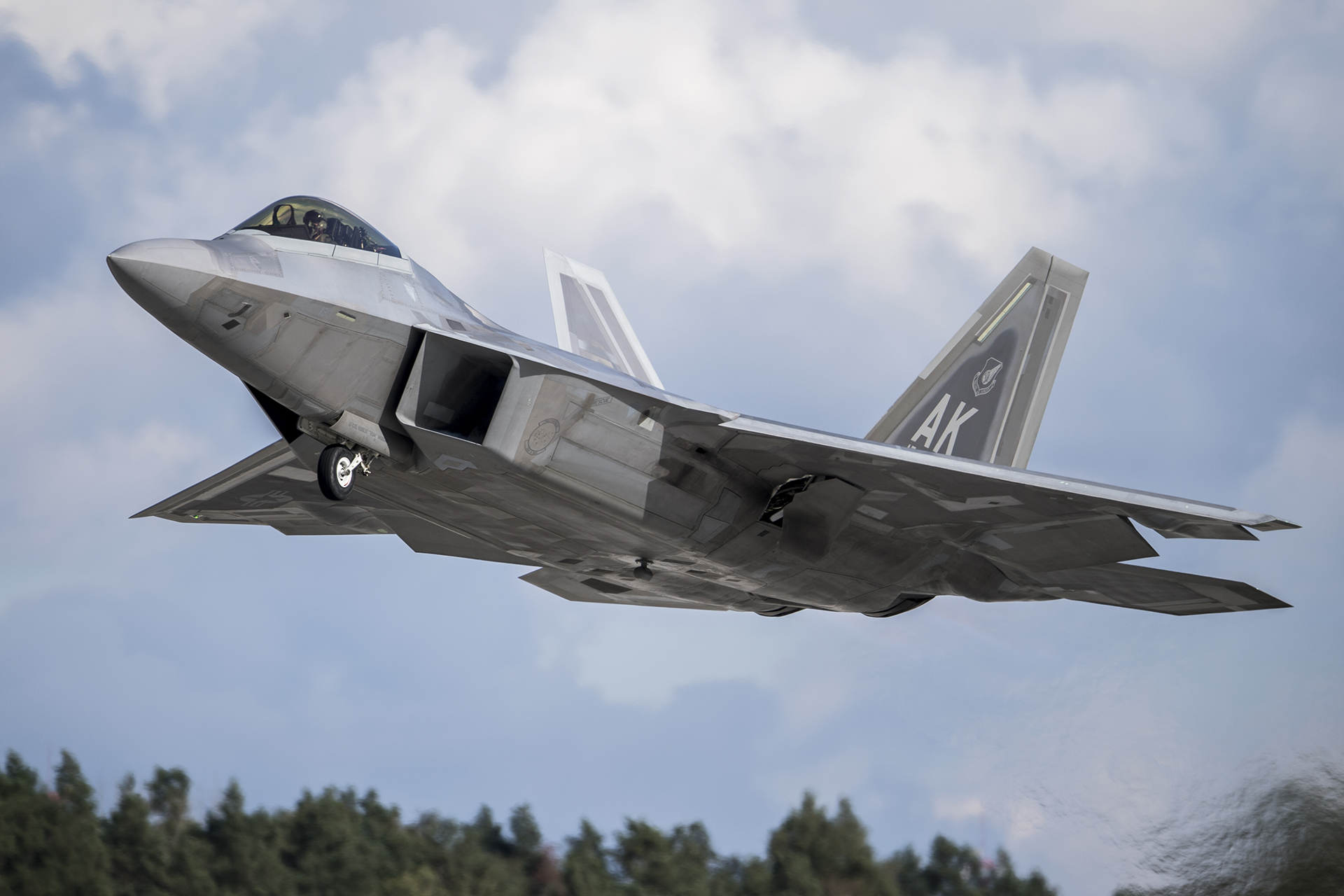 F-22 Raptor kontra chiński balon