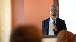 Jakub Turowski, Meta w czasie prezentacji projektu