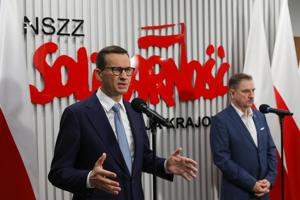 Premier o przyszłorocznych podwyżkach w budżetówce: potrzebne jest odpowiedzialne działanie