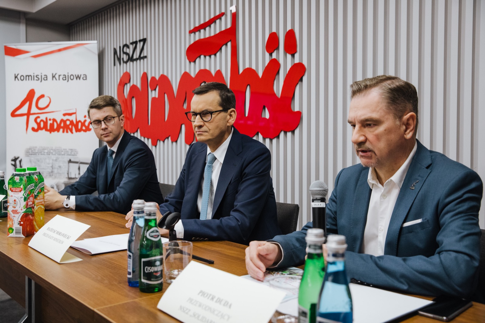 "Solidarność" wyjdzie na ulice. W Warszawie protestować będą też mundurowi