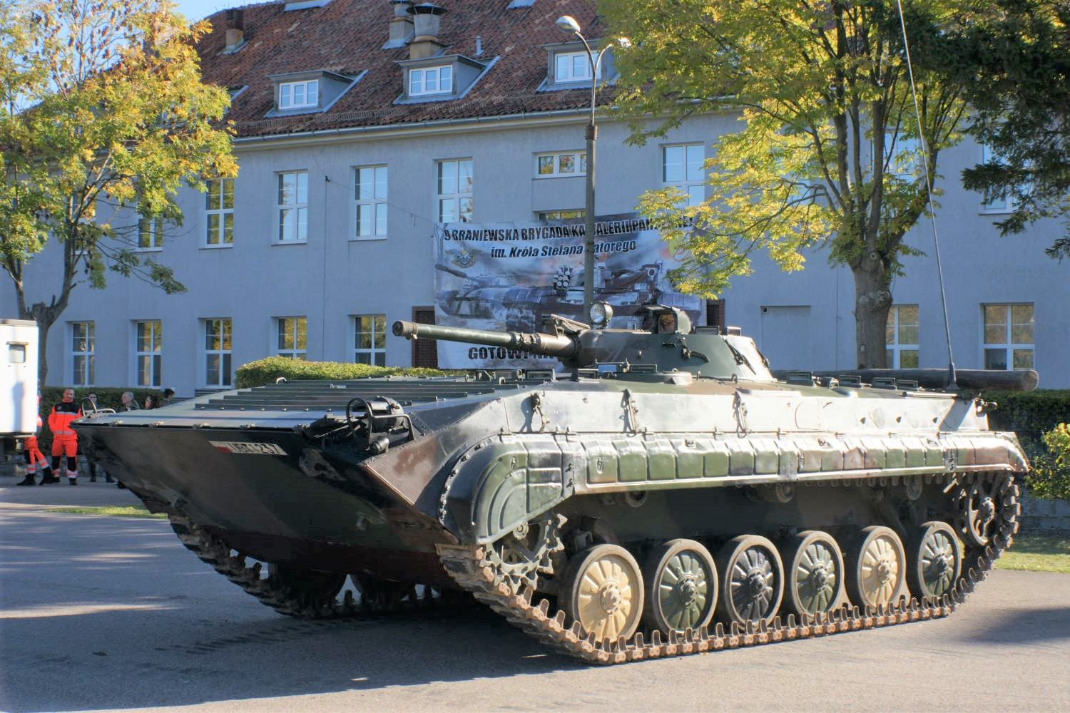 "Polska liderem w dostarczaniu pojazdów opancerzonych Ukrainie"