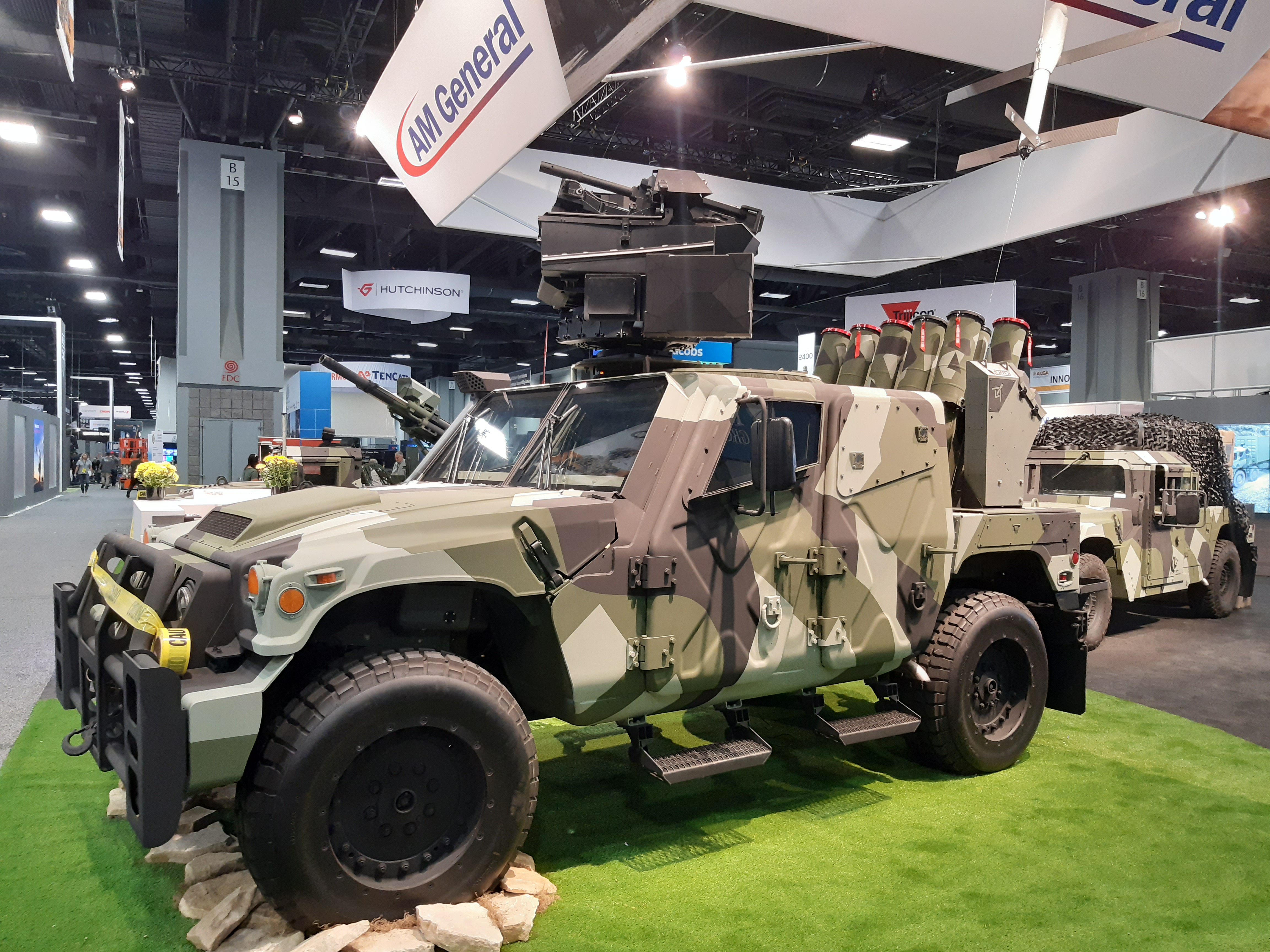 AUSA 2022: Antydronowy system dla Humvee