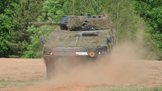 Rosomak w wersji bojowej z wieżą Hitfist- 30P