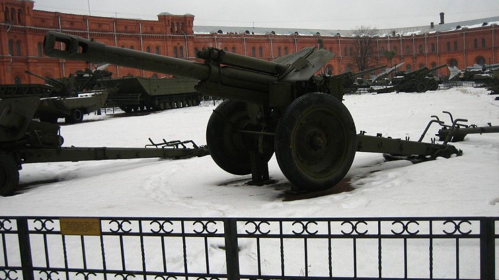 Armatohaubice D-1 były produkowane w latach 1943-1949.