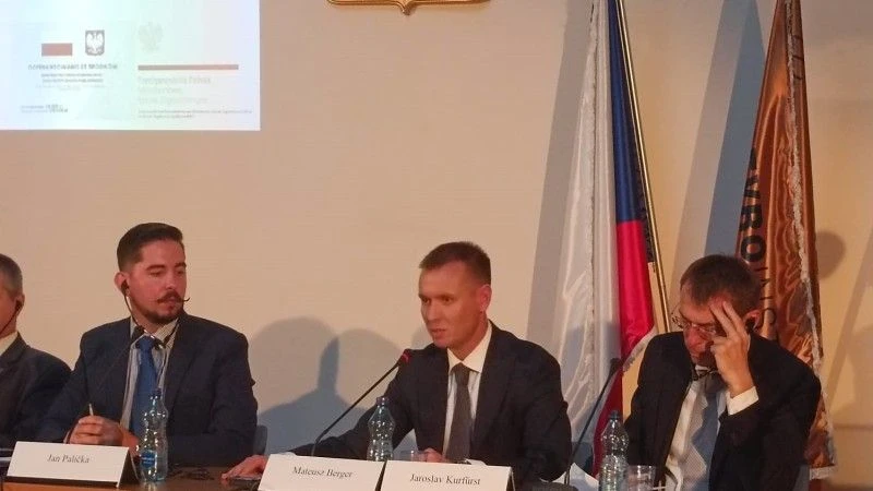 Uczestnicy debaty "Europa Środkowa a gaz z Rosji"