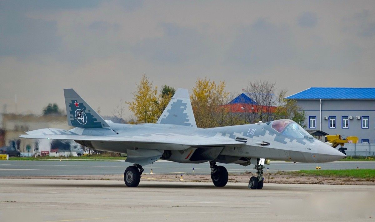 Su-57 na granicy z Chinami