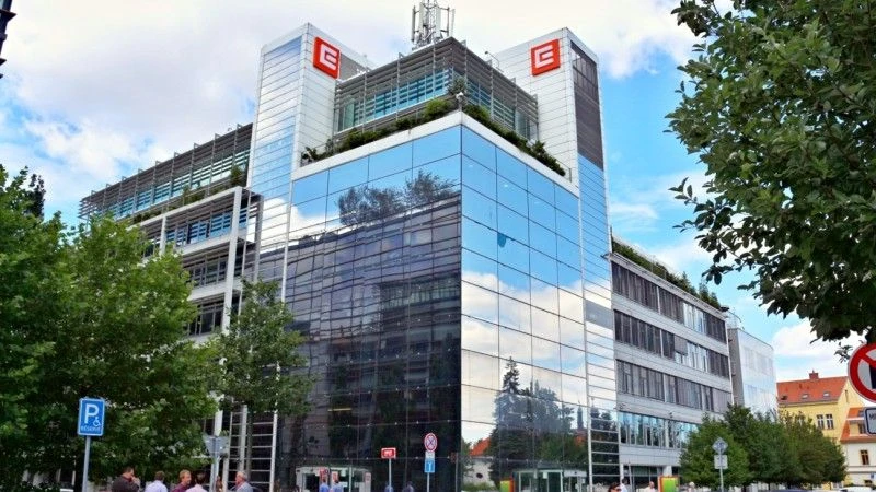 Główna siedziba spółki w Pradze.