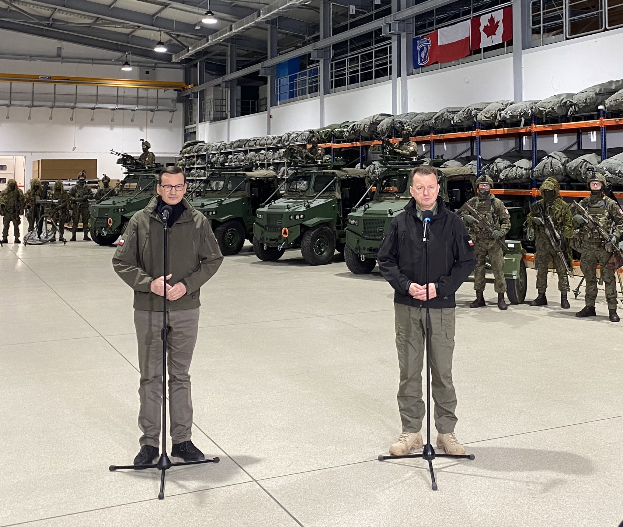 Błaszczak: 6 Brygada Powietrznodesanstowa to jedna z najlepszych jednostek Wojska Polskiego