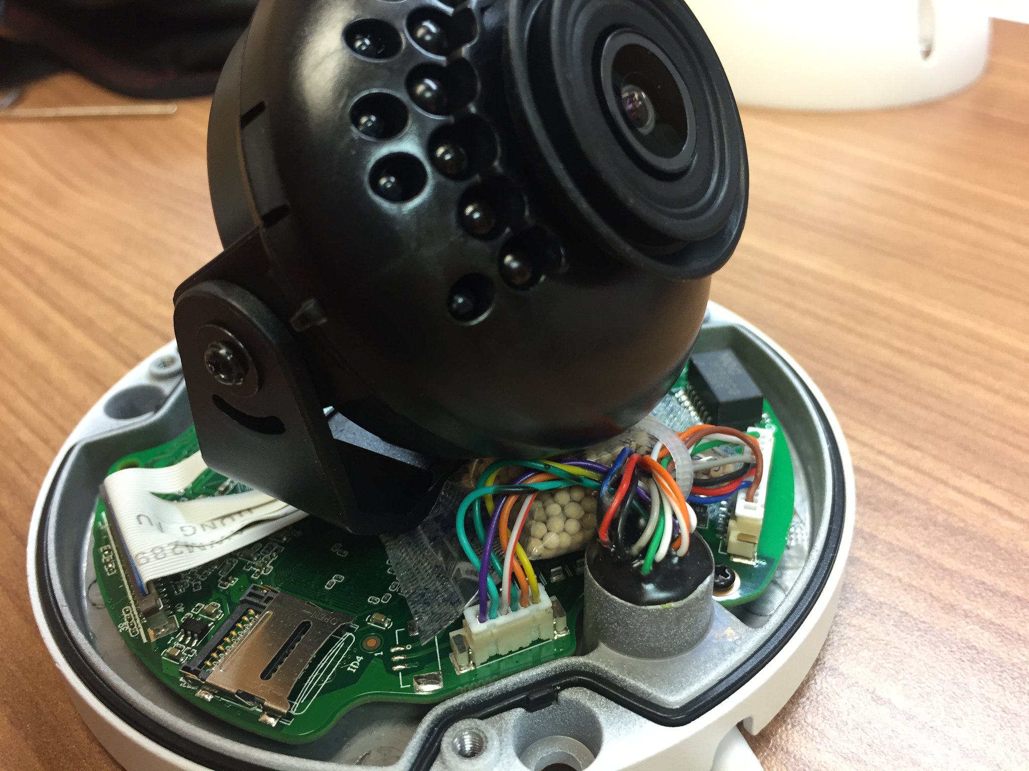 Chiński producent kamer do monitoringu ukarany przez UOKiK