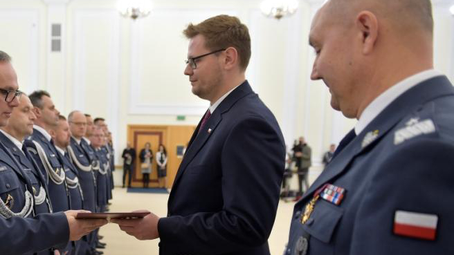 Dyrektor generałem? Służba Więzienna zyska nowe etaty "z lampasem"