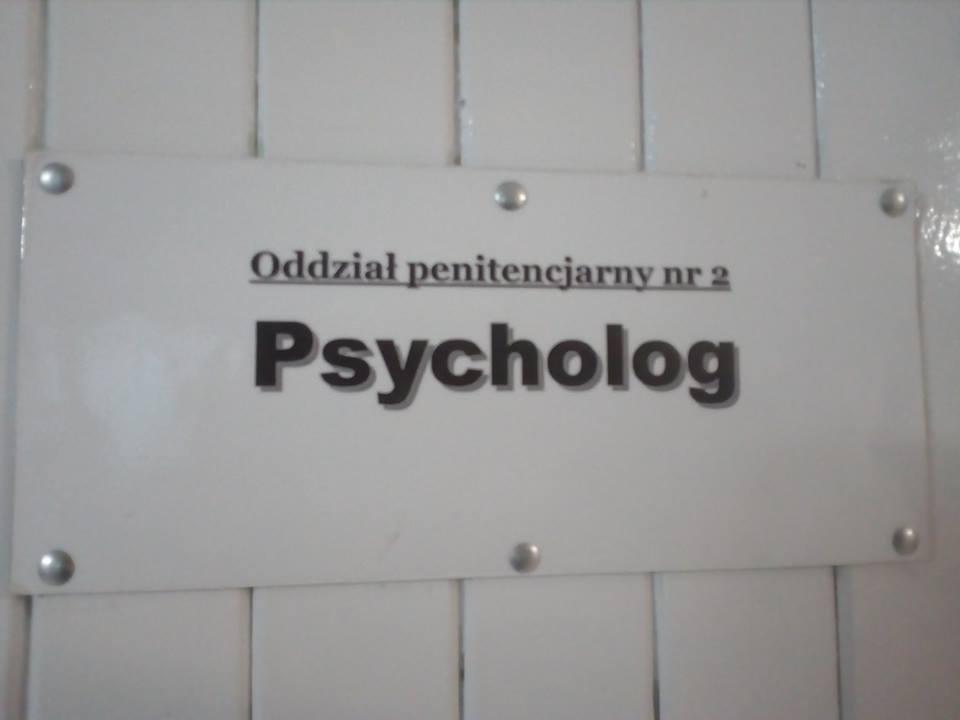 Więzienne wzmocnienie komisji lekarskich przyspieszy rekrutację