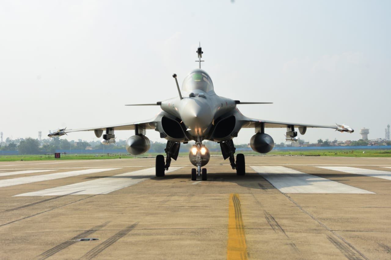 Indyjskie Rafale w komplecie
