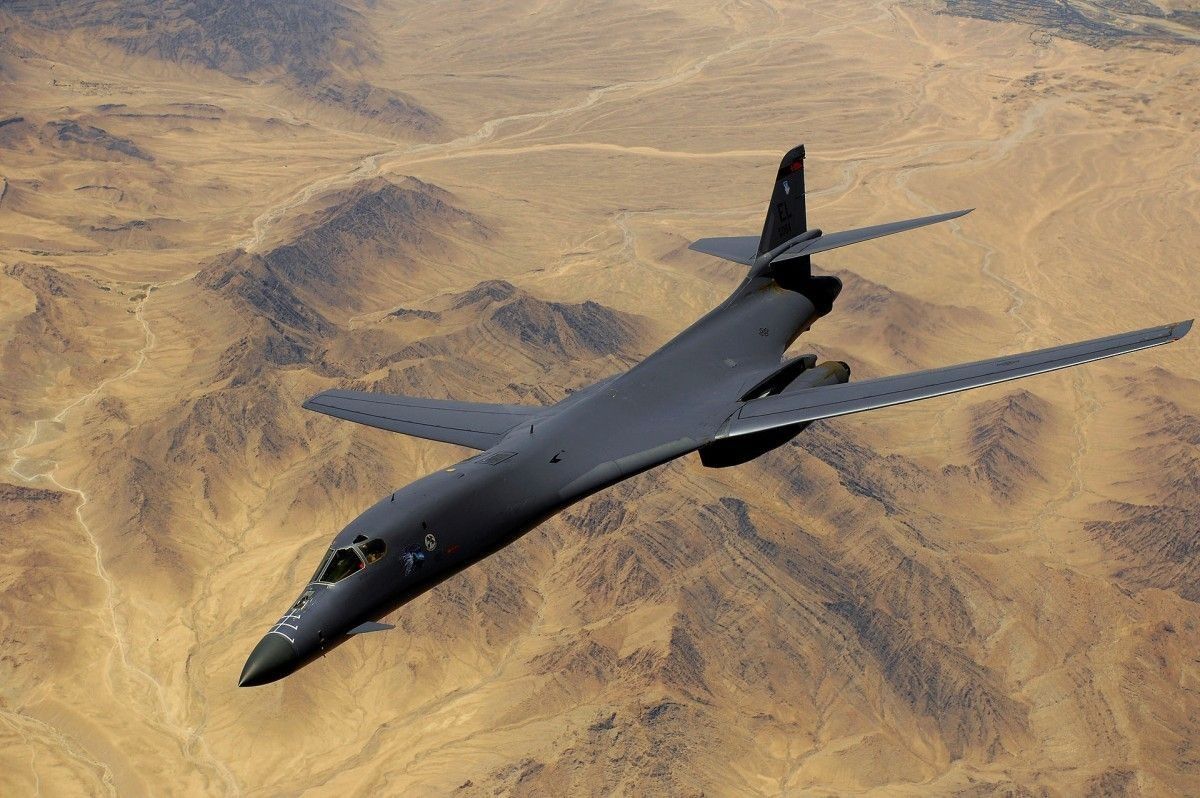USA użyły bombowca B-1 do ataku na irańskie cele