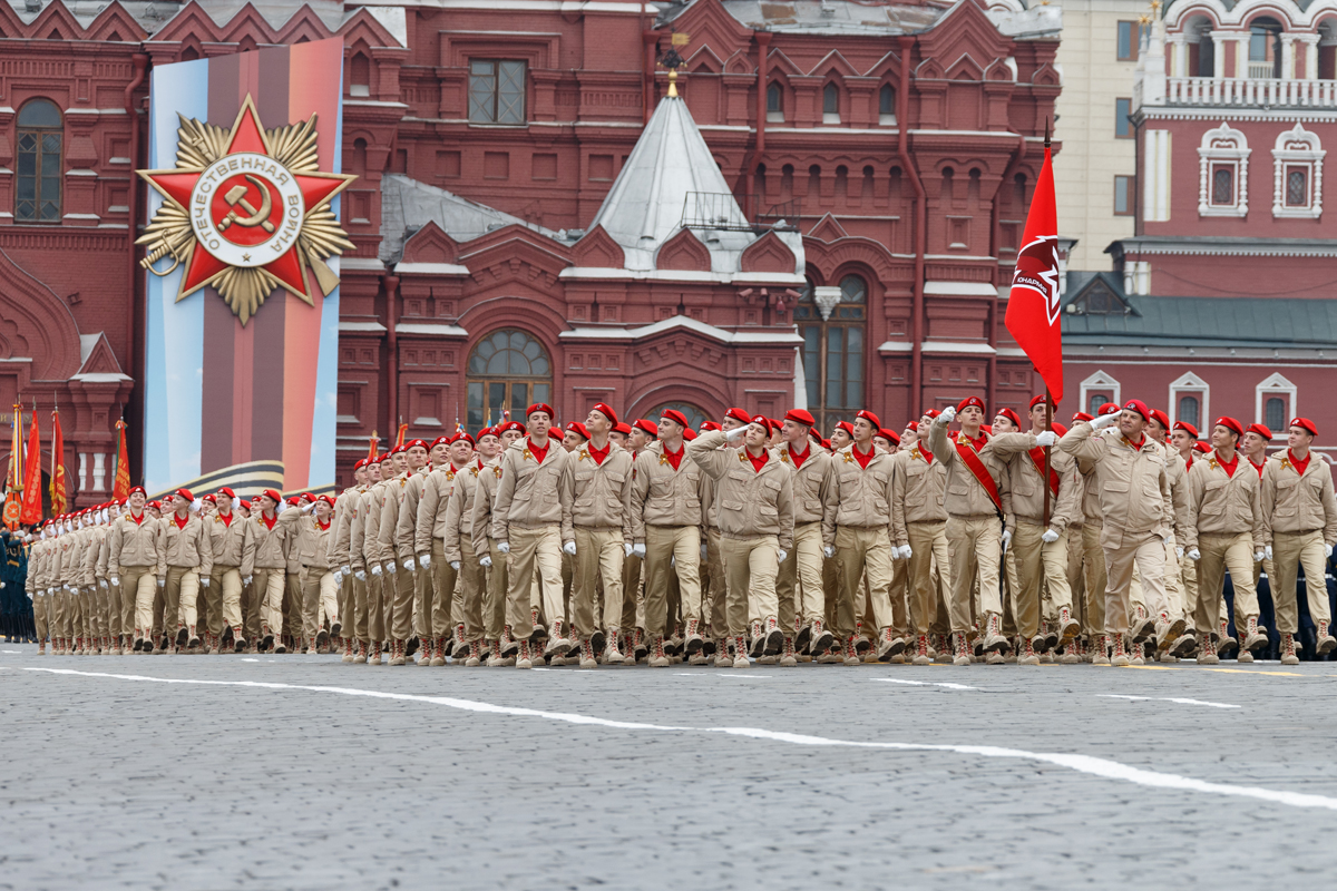 "Putinjugend" – czy Moskwa wyśle na wojnę oddziały dzieci z tzw. Junarmii? [KOMENTARZ]