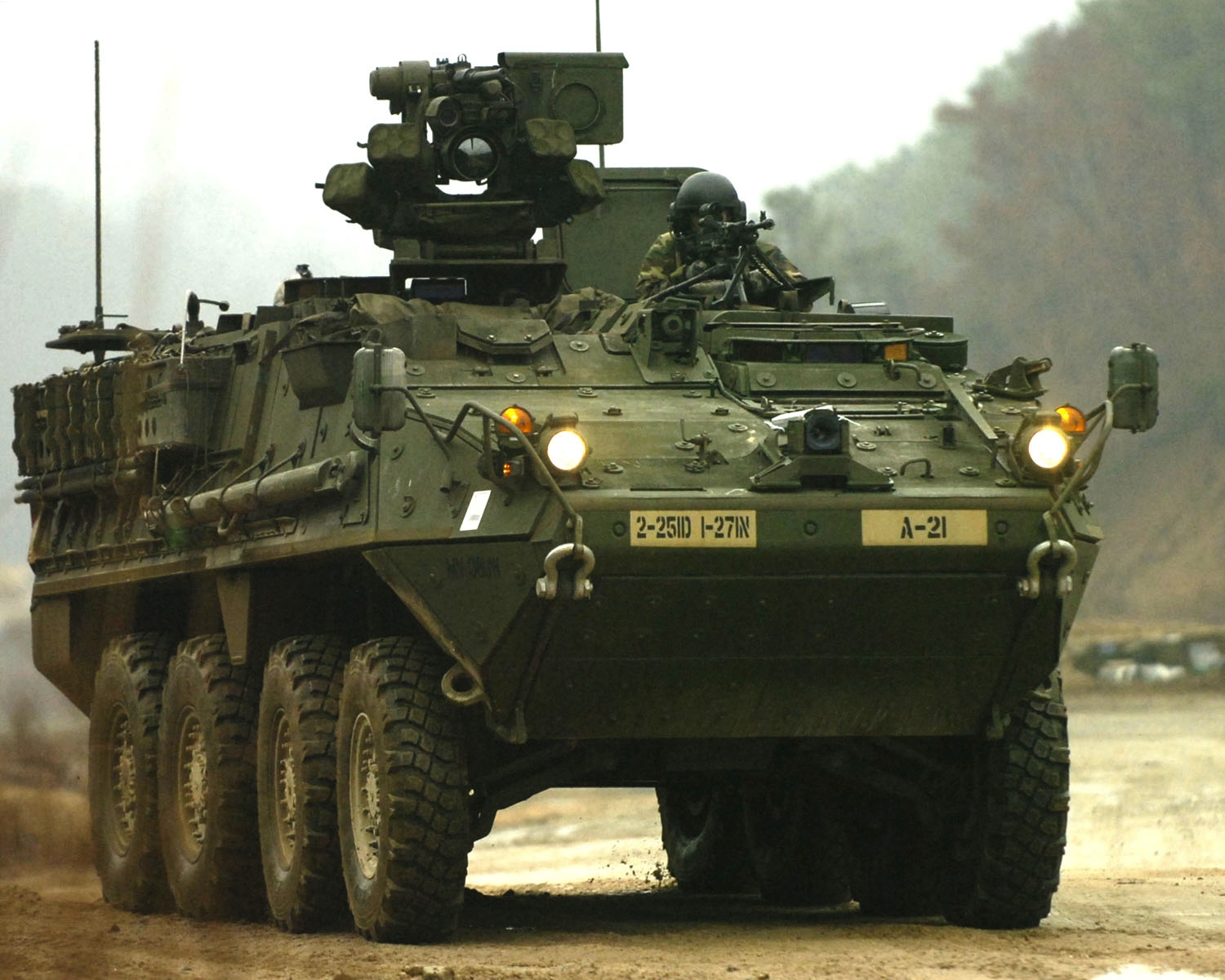 Pentagon ogłosił nowy pakiet broni dla Ukrainy, w tym strykery i bradley'e