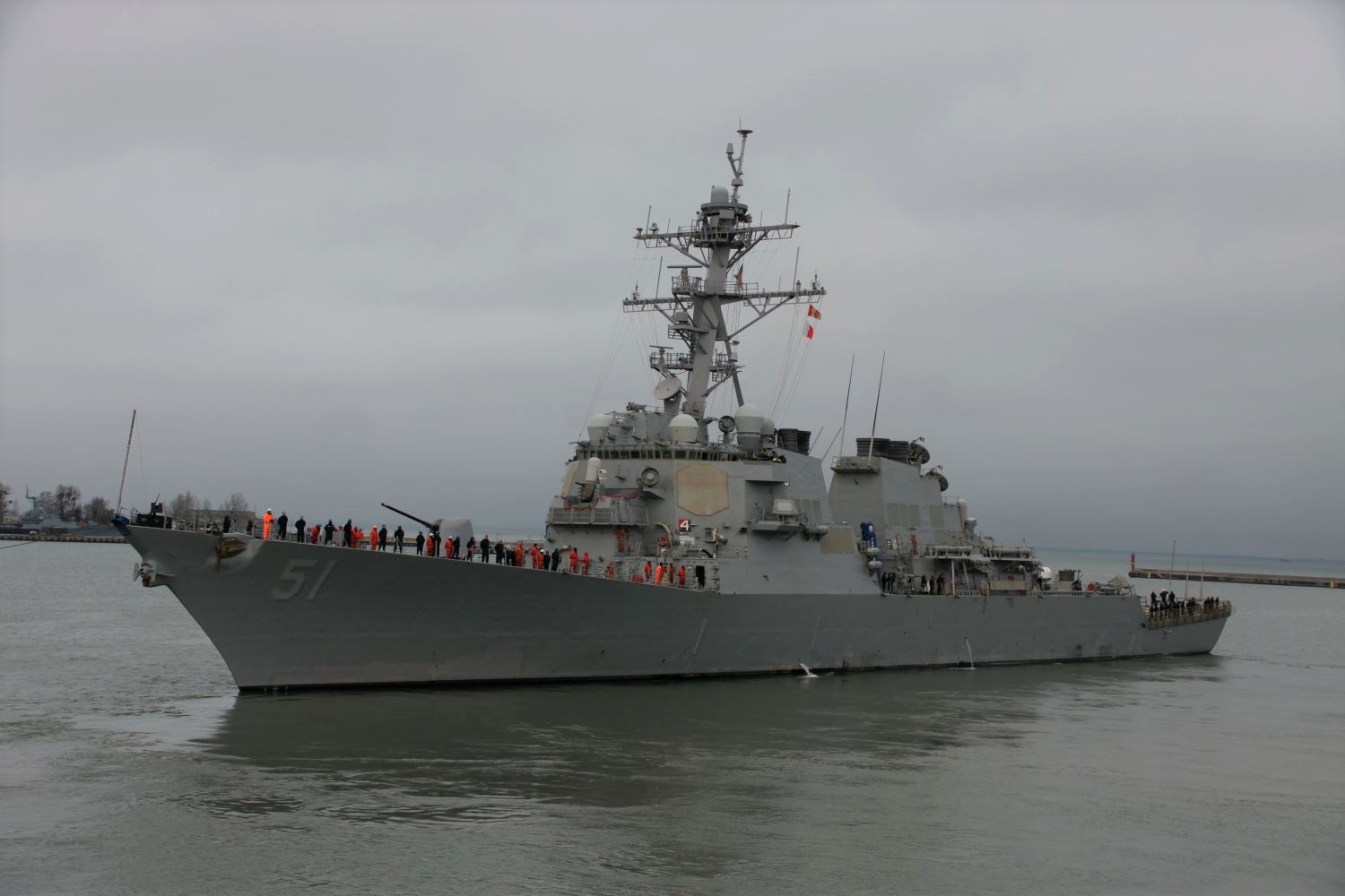 Niszczyciel USS Arleigh Burke wyszedł z Gdyni [FOTO]