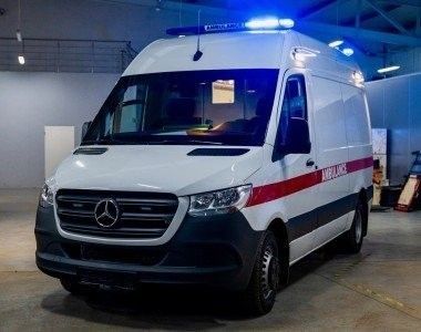 Zeszuta opancerzony ambulans Sprinter