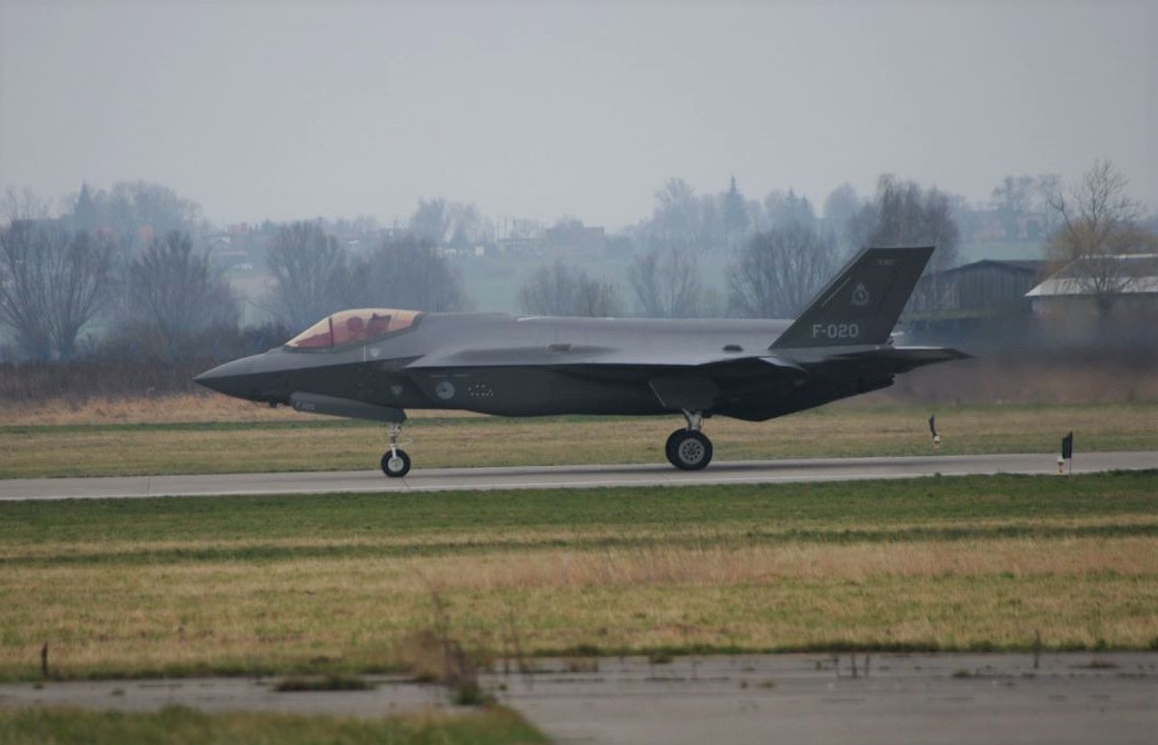 F-35 widmo znaleziony