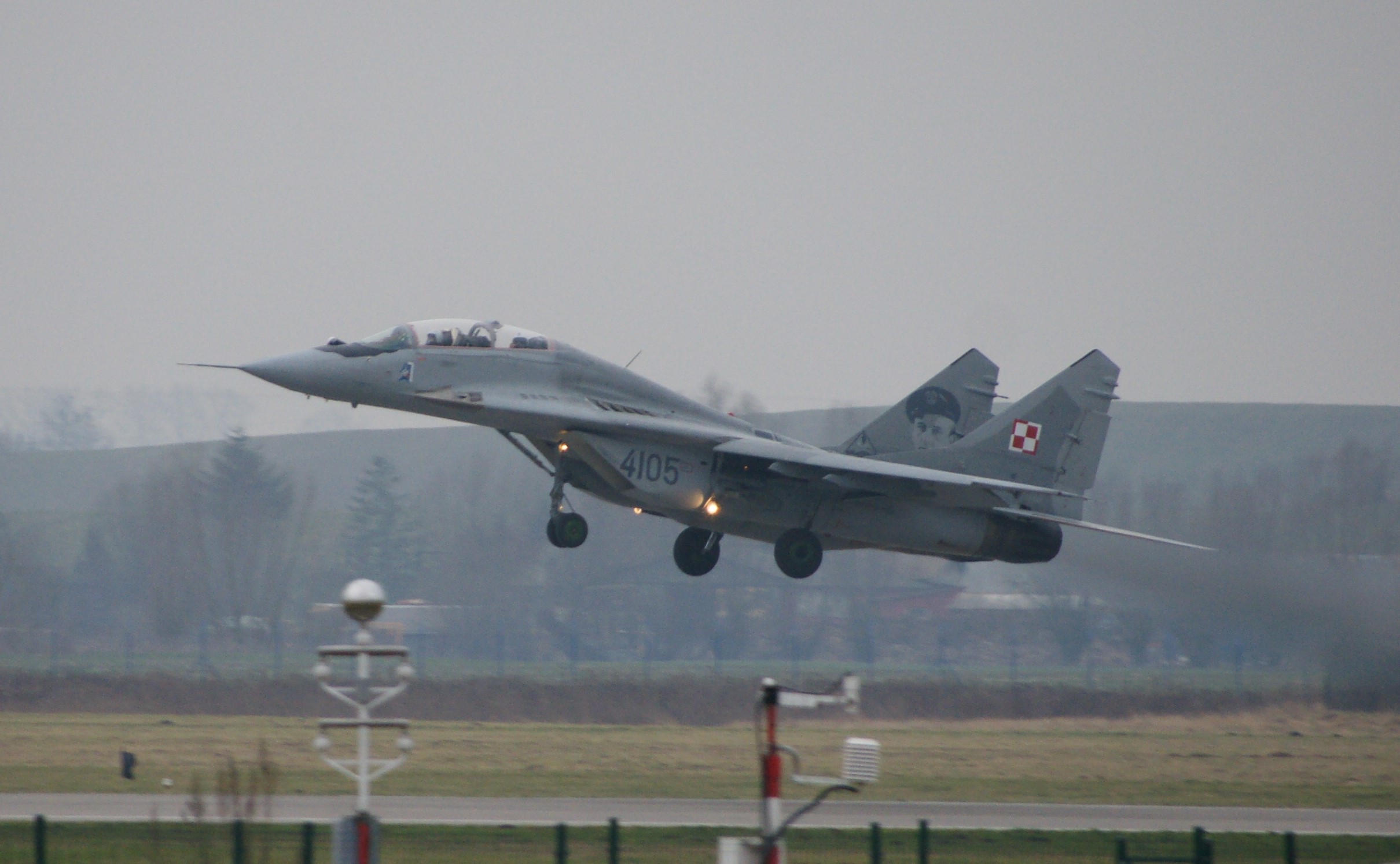 Premier zapowiedział przekazanie Ukrainie kolejnych MiG-29