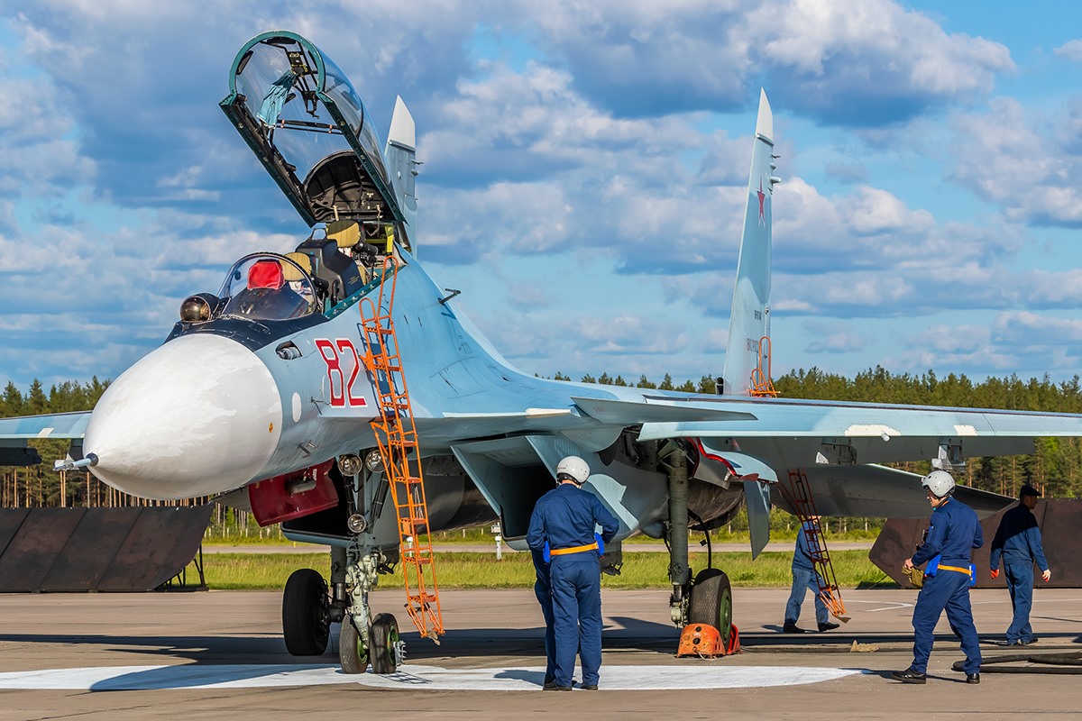 Rosji brakuje doświadczonych pilotów. Duże straty nad Ukrainą