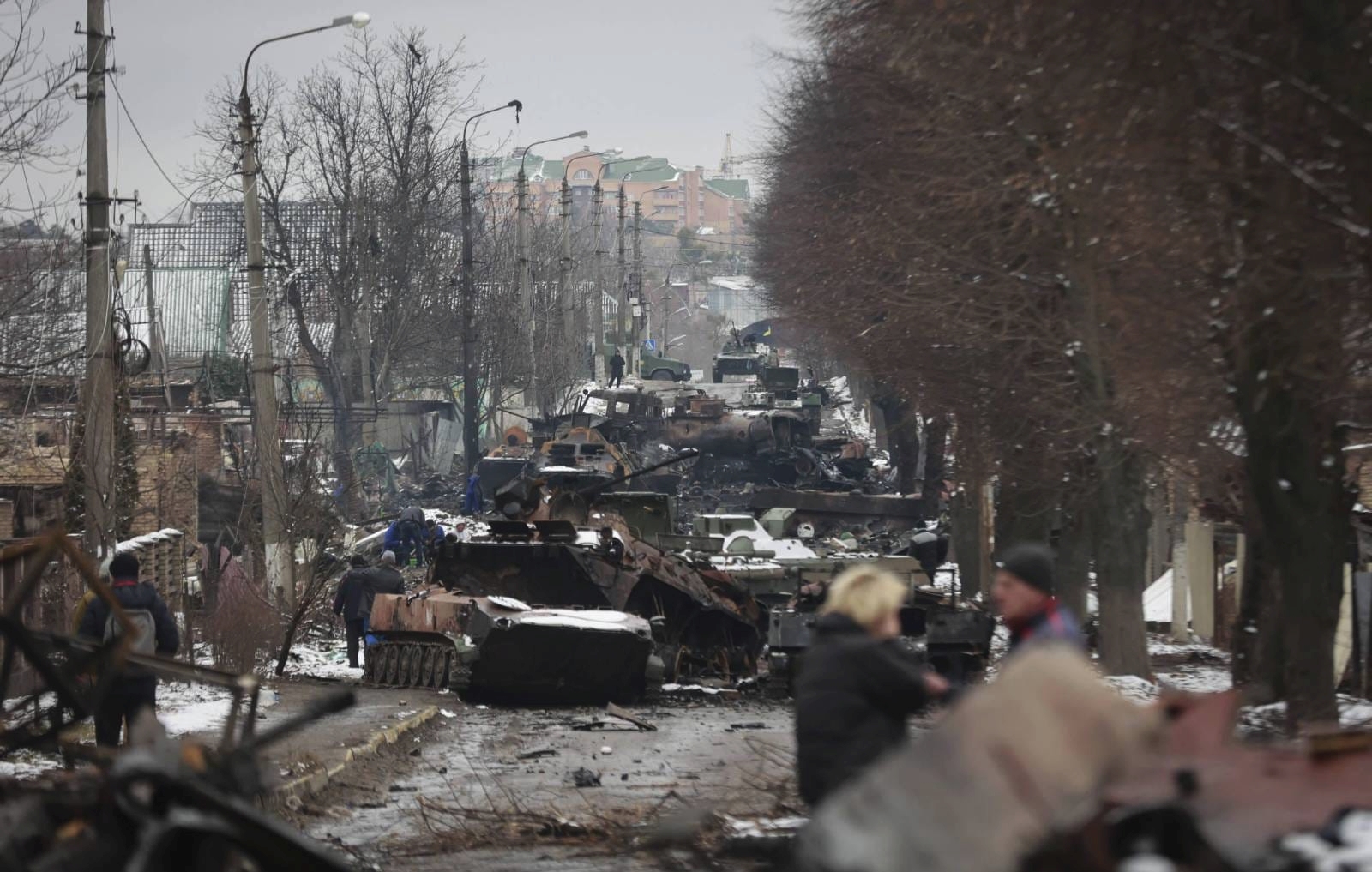 Poniedziałkowy przegląd mediów z Defence24.pl; Rosyjski złom jedzie na Ukrainę; Buldogi już walczą o majątek