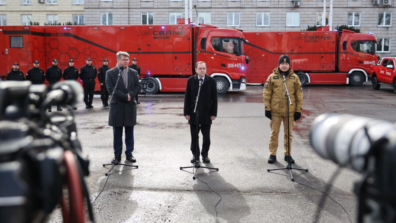 Mobilne laboratoria za 24 mln złotych dla PSP. Przydać mają się w całym regionie, nie tylko w Polsce