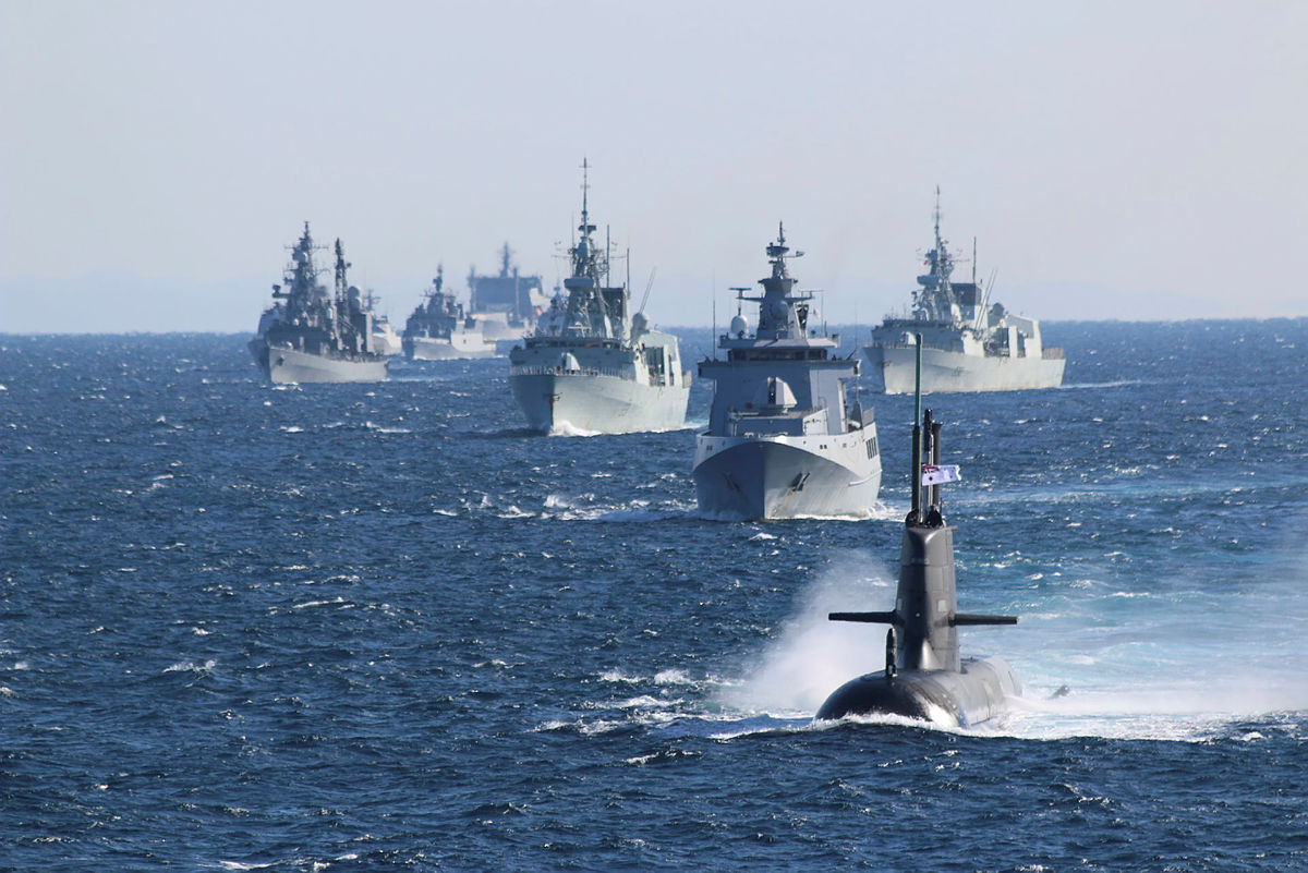 Okręty podwodne dla Australii: Pięć razy drożej i dwa razy dłużej