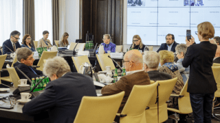 W Senacie w czasie połączonych komisji dyskutowano o dezinformacji