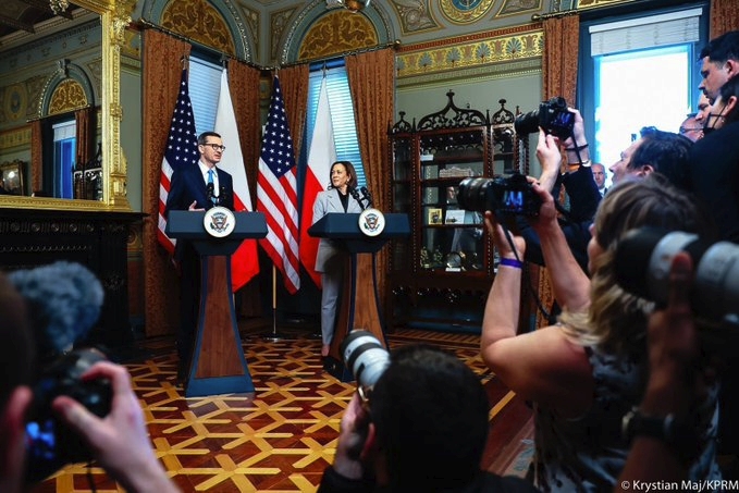 Morawiecki zapowiada zbrojeniowe inwestycje USA w Polsce