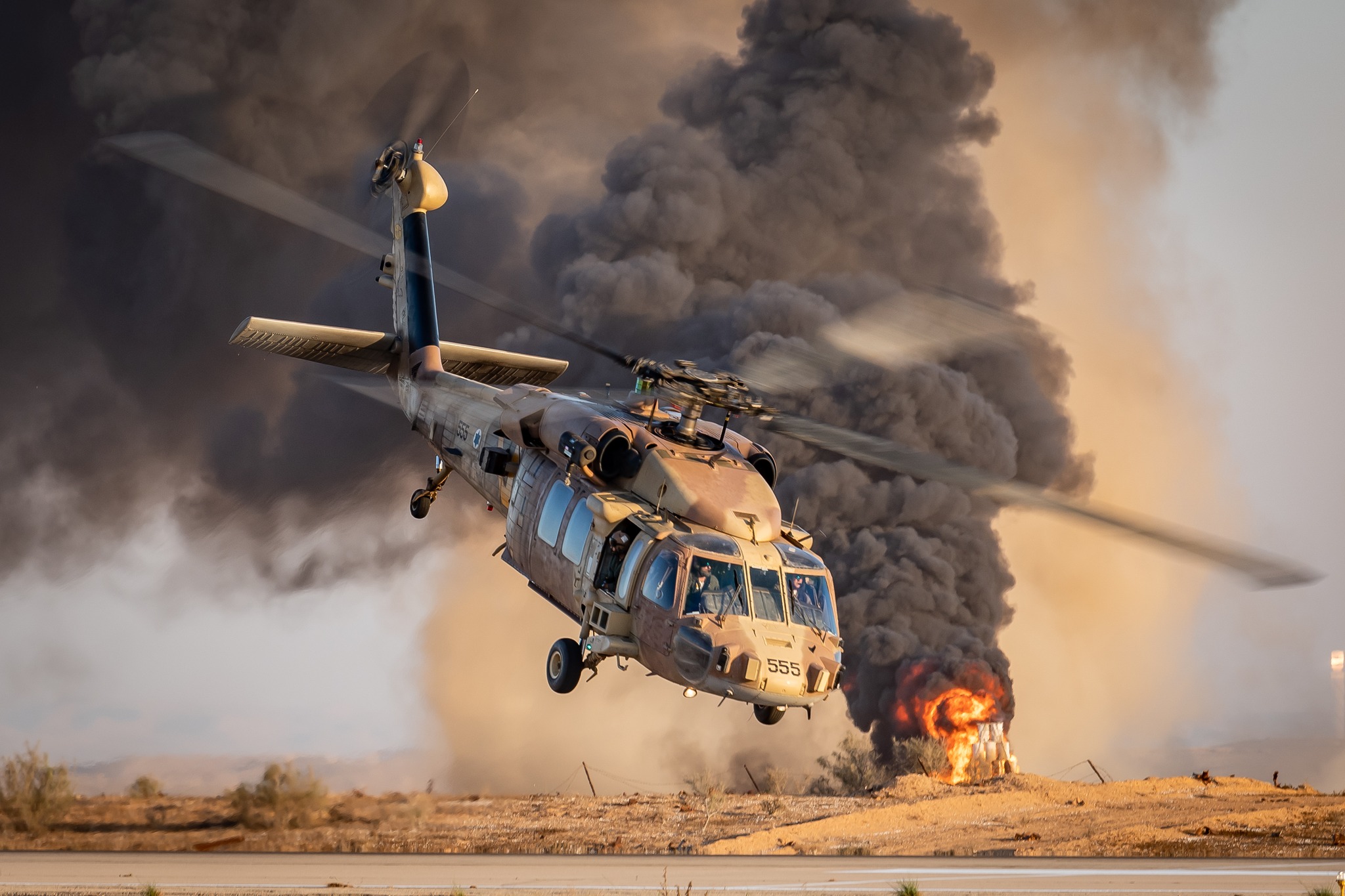 Izrael bierze pod uwagę samotną wojnę z Iranem