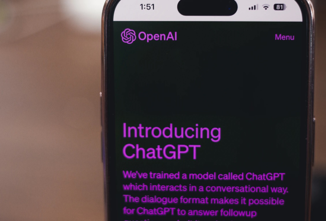 #CyberMagazyn: Krótka historia OpenAI. Od startupu do technologicznego giganta