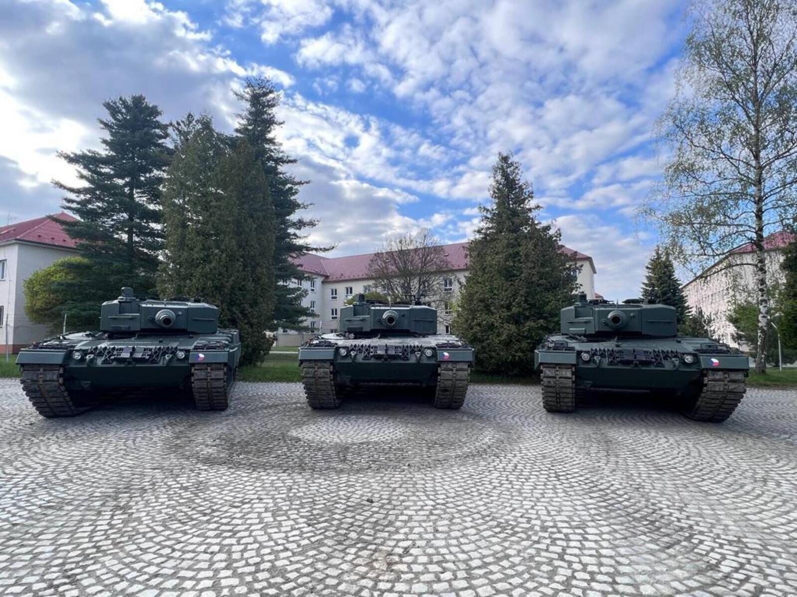 Czechy: więcej Leopardów 2 w armii