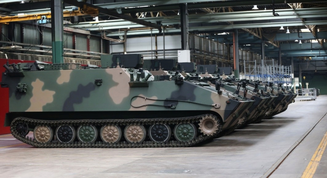 Czwartkowy przegląd mediów z Defence24.pl; Polska zbrojeniówka pilnie potrzebuje finansowania; Wyciekły rosyjskie plany wasalizacji państw bałtyckich
