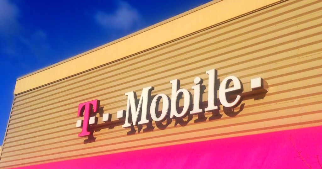 T-Mobile informuje o kolejnym wycieku danych. Setki osób poszkodowanych