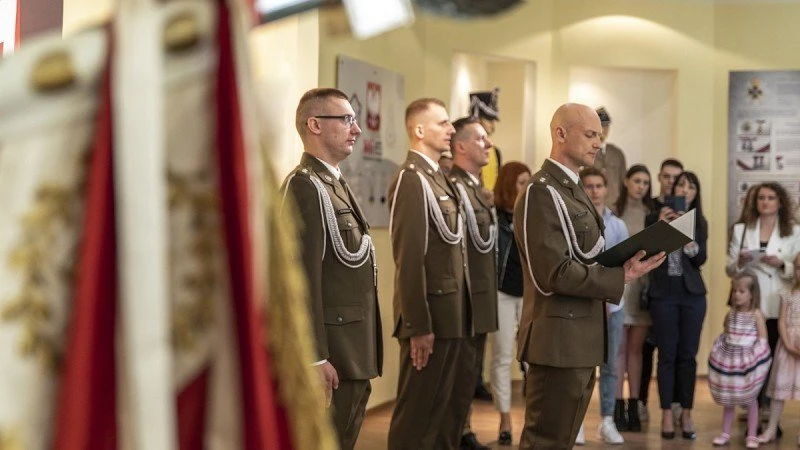 Uroczysta promocja oficerska odbyła się 29 kwietnia 2023 r. w Klubie Wojskowej Akademii Technicznej.